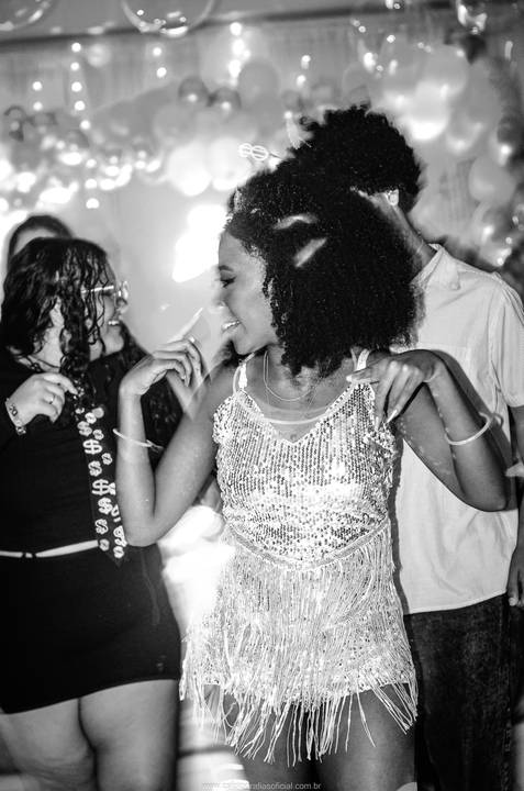 Festa de Aniversário 15 Anos na Tassoni Festas e Eventos em Arroio dos Ratos/RS - Mariane Dorneles'