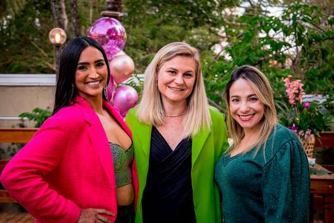 fotografo marco aurelio 
sp
saopaulo
ensaio fotografico
festa de aniversario
ensaio feminino aniversario adulto
portrait
aniversario buffet espaço avelino vip melhor fotografo para evento bolo familia'