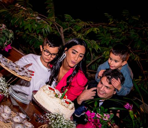 fotografo marco aurelio 
sp
saopaulo
ensaio fotografico
festa de aniversario
ensaio feminino aniversario adulto
portrait
aniversario buffet espaço avelino vip melhor fotografo para evento bolo familia parabens'