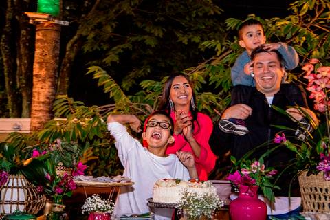 fotografo marco aurelio 
sp
saopaulo
ensaio fotografico
festa de aniversario
ensaio feminino aniversario adulto
portrait
aniversario buffet espaço avelino vip melhor fotografo para evento bolo familia parabens'