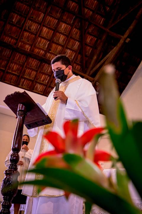 fotografo marco aurelio, batizado de criança em ingreja catolica com a sua familia'