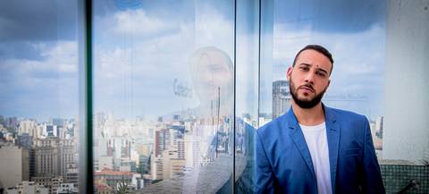 fotografomarcoaurelio
fotografo em saopaulo fotografia
ensaio fotografico
ensaio masculino
externo
sp
portrait
tublr
farolSantander
mirante
barba
look
top arte man men centro'