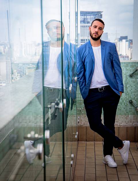 fotografomarcoaurelio
fotografo em saopaulo fotografia
ensaio fotografico
ensaio masculino
externo
sp
portrait
tublr
farolSantander
mirante
barba
look
top arte man men centro'