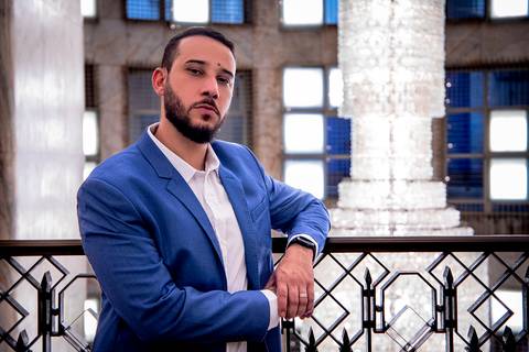 fotografomarcoaurelio
fotografo em saopaulo fotografia
ensaio fotografico
ensaio masculino
externo
sp
portrait
tublr
farolSantander
mirante
barba
look
top arte man men centro blue blazer'