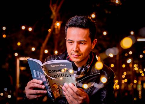 fotografo em sao paulo, fotografo marco aurelio Ensaio masculino noturno na av paulista com look life style portrait luzes, light, aniversario'