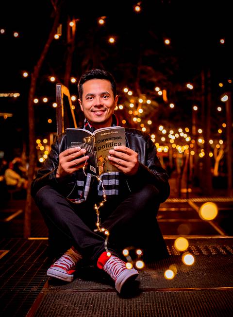 fotografo em sao paulo, fotografo marco aurelio Ensaio masculino noturno na av paulista com look life style portrait luzes, light, aniversario'