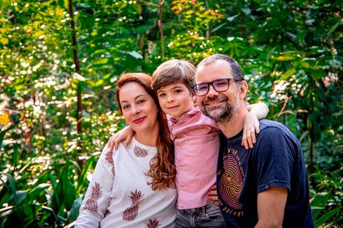 Ensaio Masculino infantil na avenida paulista em São Paulo, fotografo marco aurelio, fotografo em sao paulo, fotos tumblr, arte, grafite, fotos criativas, ensaio na chuva, moda, fashion, portrait, chic, estiloso, familia'