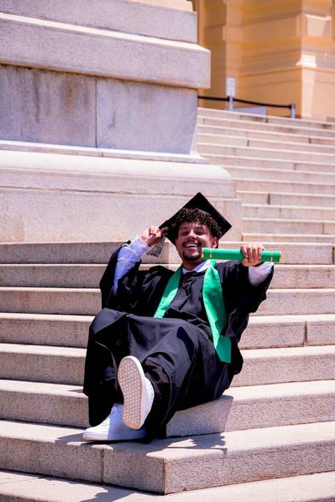 fotografo marco aurelio, ensaio formatura, medicina, enfermagem, ensaio museu do ipiranga, ensaio formatura museu do ipiranga, ipiranga, parque da independencia, ensaio formando, beca, ensaio em familia, fotografo no ipiranga, ensaio profissional'