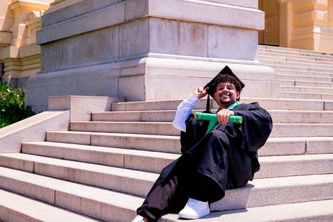 fotografo marco aurelio, ensaio formatura, medicina, enfermagem, ensaio museu do ipiranga, ensaio formatura museu do ipiranga, ipiranga, parque da independencia, ensaio formando, beca, ensaio em familia, fotografo no ipiranga, ensaio profissional'