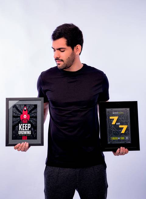 ensaio publicitario, ensaio profissional, ensaio fotografico, ensaio masculino, terno, barba, estudio, ensaio em estudio, fotografo marco aurelio, ensaio profissional em sao paulo, ensaio profissional, tucuruvi, estudio fotografico, estudio, book'