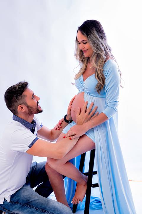 ensaio gestante, vestido de gestante, fotografia de gestante, mae de primeira viagem, ensaio em estudio,'