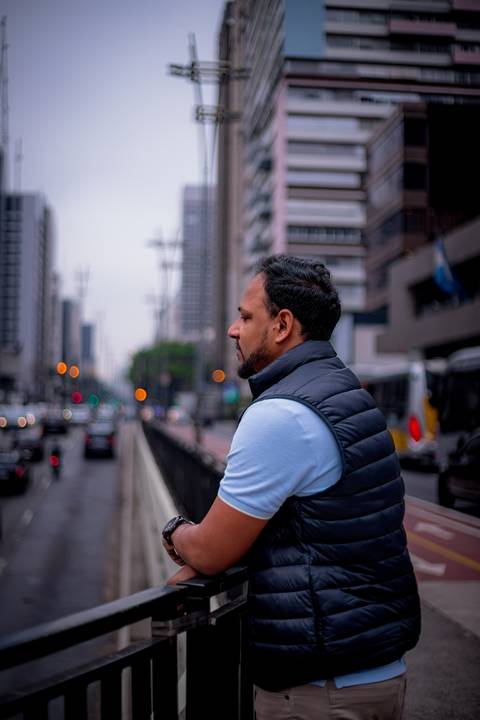 Ensaio masculino na av paulista, moreno, man, eletricista, ensaio branding, negro, autonomo, fotografo em sao paulo,'