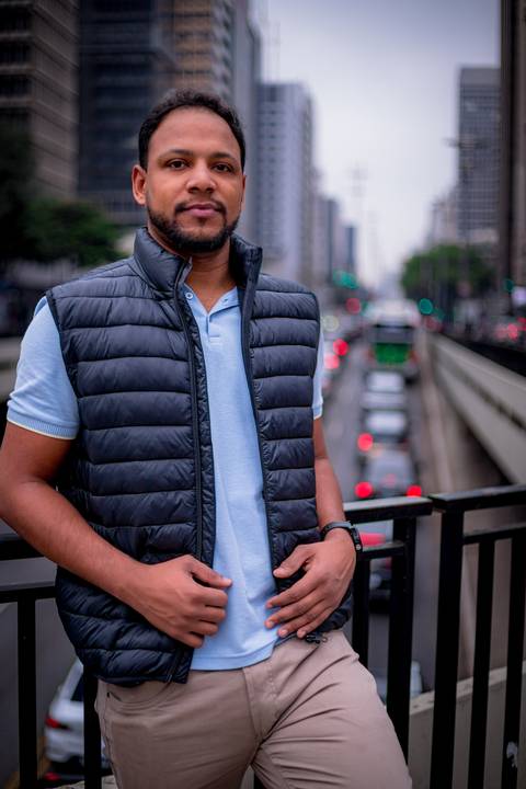 Ensaio masculino na av paulista, moreno, man, eletricista, ensaio branding, negro, autonomo, fotografo em sao paulo,'