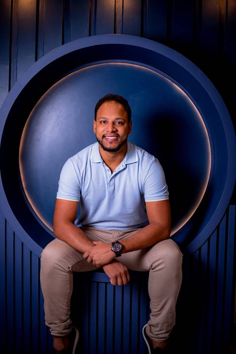 Ensaio masculino na av paulista, moreno, man, eletricista, ensaio branding, negro, autonomo, fotografo em sao paulo,'