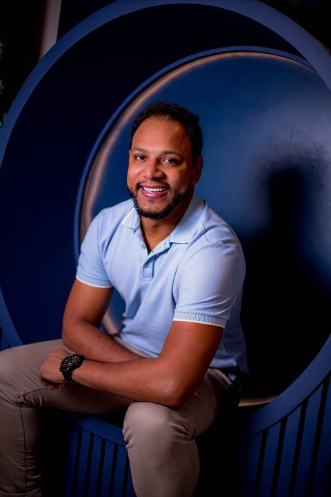 Ensaio masculino na av paulista, moreno, man, eletricista, ensaio branding, negro, autonomo, fotografo em sao paulo,'