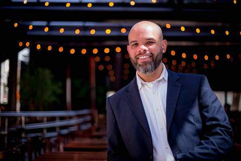 ensaio masculino corporativo branding terno av paulista escritorio'