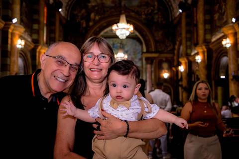 Batizado do pequeno Renan na Catedral de Nossa Senhora do Carmo em Santo André, um lugar lindo e encantador com esta família linda e maravilhosa.'
