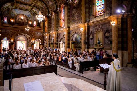 Batizado do pequeno Renan na Catedral de Nossa Senhora do Carmo em Santo André, um lugar lindo e encantador com esta família linda e maravilhosa.'