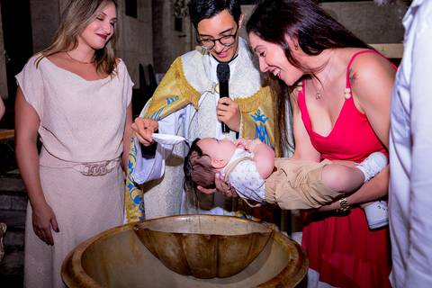 Batizado do pequeno Renan na Catedral de Nossa Senhora do Carmo em Santo André, um lugar lindo e encantador com esta família linda e maravilhosa.'