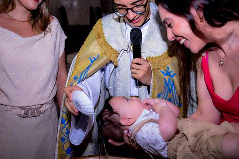 Batizado do pequeno Renan na Catedral de Nossa Senhora do Carmo em Santo André, um lugar lindo e encantador com esta família linda e maravilhosa.'