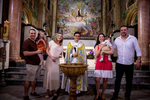 Batizado do pequeno Renan na Catedral de Nossa Senhora do Carmo em Santo André, um lugar lindo e encantador com esta família linda e maravilhosa.'