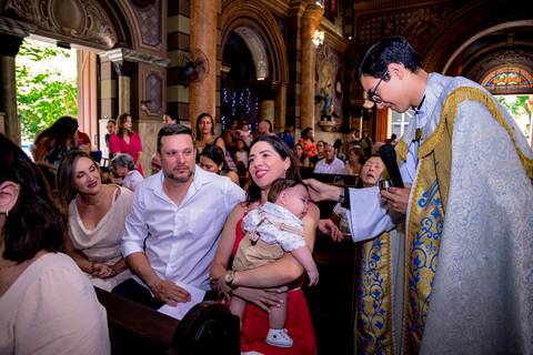 Batizado do pequeno Renan na Catedral de Nossa Senhora do Carmo em Santo André, um lugar lindo e encantador com esta família linda e maravilhosa.'