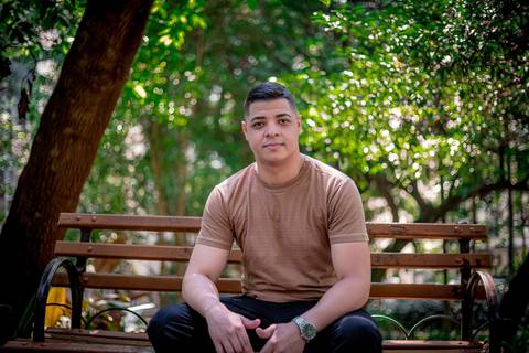 fotografo marco aurelio em sao paulo, Ensaio fotográfico masculino casual em sao paulo  pessoal e no estilo selfies, sem exageros. Parque Buenos Aires, Higienópolis, na região central da cidade de São Paulo. Um lugar bem bonito, elegante e casual. Atmosfe'