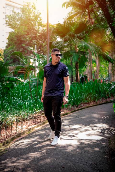 fotografo marco aurelio em sao paulo, Ensaio fotográfico masculino casual em sao paulo  pessoal e no estilo selfies, sem exageros. Parque Buenos Aires, Higienópolis, na região central da cidade de São Paulo. Um lugar bem bonito, elegante e casual. Atmosfe'