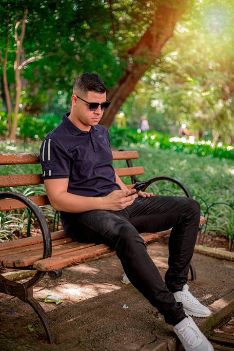 fotografo marco aurelio em sao paulo, Ensaio fotográfico masculino casual em sao paulo  pessoal e no estilo selfies, sem exageros. Parque Buenos Aires, Higienópolis, na região central da cidade de São Paulo. Um lugar bem bonito, elegante e casual. Atmosfe'
