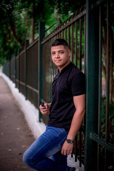 fotografo marco aurelio em sao paulo, Ensaio fotográfico masculino casual em sao paulo  pessoal e no estilo selfies, sem exageros. Parque Buenos Aires, Higienópolis, na região central da cidade de São Paulo. Um lugar bem bonito, elegante e casual. Atmosfe'