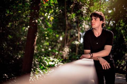 Fotografo Marco Aurélio em Sao Paulo Ensaio Masculino Av Paulista, boas lembranças da cidade de São Paulo, personalidade atual viagem, turismo, passeio, memorizar, geek, jovem, rapaz, parque trianon, masp, rua street'