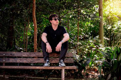 Fotografo Marco Aurélio em Sao Paulo Ensaio Masculino Av Paulista, boas lembranças da cidade de São Paulo, personalidade atual viagem, turismo, passeio, memorizar, geek, jovem, rapaz, parque trianon, masp, rua street'