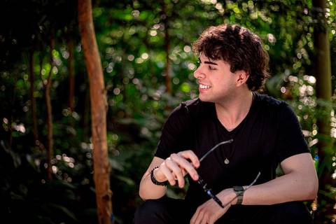 Fotografo Marco Aurélio em Sao Paulo Ensaio Masculino Av Paulista, boas lembranças da cidade de São Paulo, personalidade atual viagem, turismo, passeio, memorizar, geek, jovem, rapaz, parque trianon, masp, rua street'