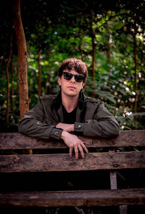 Fotografo Marco Aurélio em Sao Paulo Ensaio Masculino Av Paulista, boas lembranças da cidade de São Paulo, personalidade atual viagem, turismo, passeio, memorizar, geek, jovem, rapaz, parque trianon, masp, rua street'