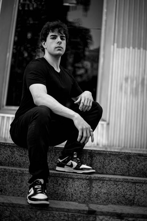 Fotografo Marco Aurélio em Sao Paulo Ensaio Masculino Av Paulista, boas lembranças da cidade de São Paulo, personalidade atual viagem, turismo, passeio, memorizar, geek, jovem, rapaz, parque trianon, masp, rua street'