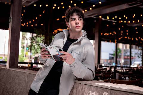 Fotografo Marco Aurélio em Sao Paulo Ensaio Masculino Av Paulista, boas lembranças da cidade de São Paulo, personalidade atual viagem, turismo, passeio, memorizar, geek, jovem, rapaz, parque trianon, masp, rua street'