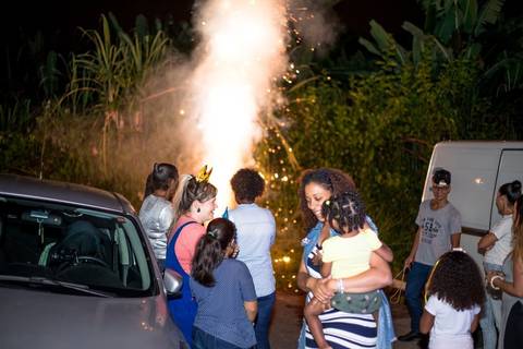 queima de fogos em festa infantil no tema princesas'