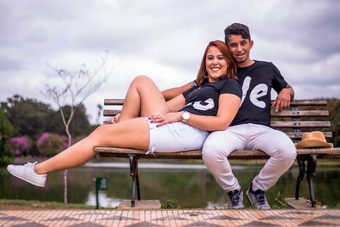criativo Romantico ensaio pre wedding pelo fotografo Marco Aurélio em São Paulo no parque do ibirapuera'