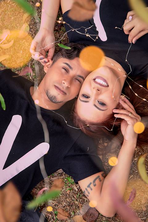 criativo Romantico ensaio pre wedding pelo fotografo Marco Aurélio em São Paulo no parque do ibirapuera'