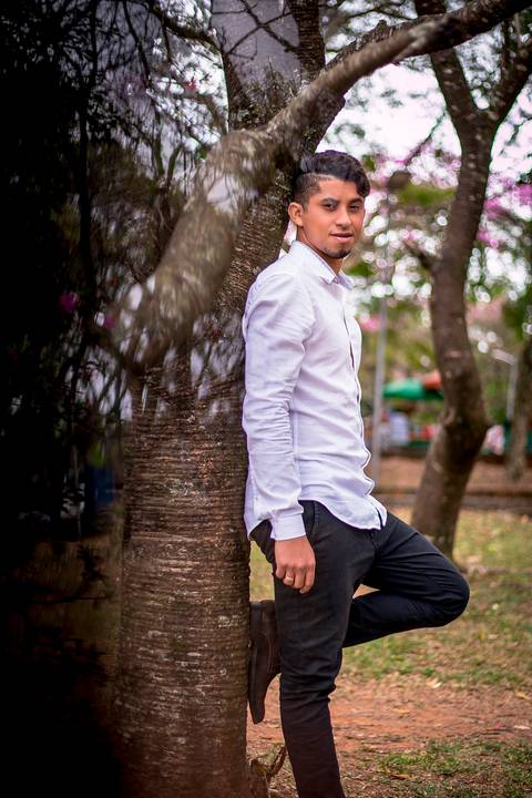 criativo Romantico ensaio pre wedding pelo fotografo Marco Aurélio em São Paulo no parque do ibirapuera'