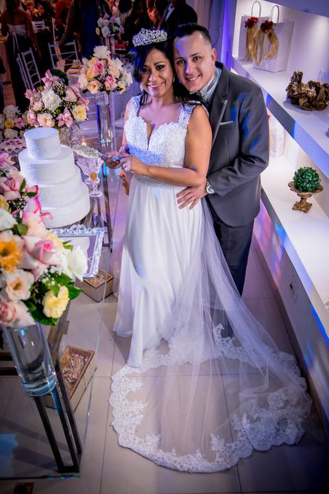 casamento, fotografo em sao paulo,noivo,making of, casamento em guarulhos, fotografo marco aurelio, casamento em sao paulo, luxo, glamour, cerimonia dos noivos, enfim casados,vestido de noiva, traje do noivo, noivos, CORTE DO BOLO'