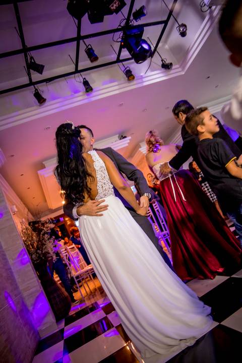 casamento, fotografo em sao paulo,noivo,making of, casamento em guarulhos, fotografo marco aurelio, casamento em sao paulo, luxo, glamour, cerimonia dos noivos, enfim casados,vestido de noiva, traje do noivo, noivos, valsa dos noivos'