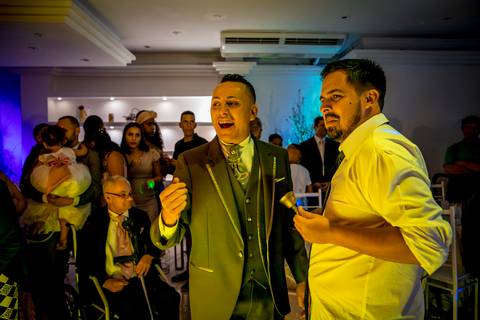 casamento, fotografo em sao paulo,noivo,making of, casamento em guarulhos, fotografo marco aurelio, casamento em sao paulo, luxo, glamour, cerimonia dos noivos, enfim casados,vestido de noiva, traje do noivo, noivos, valsa dos noivos'