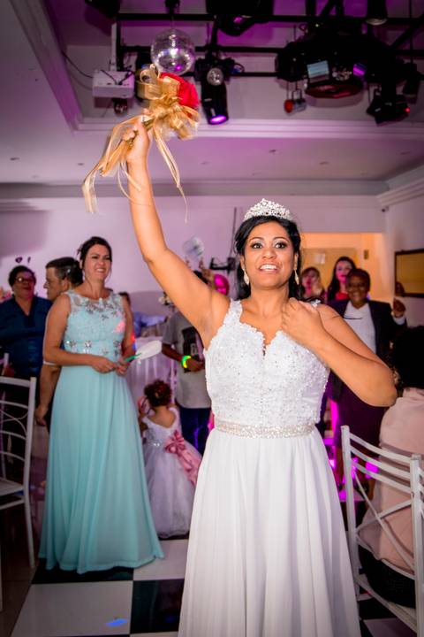 casamento, fotografo em sao paulo,noivo,making of, casamento em guarulhos, fotografo marco aurelio, casamento em sao paulo, luxo, glamour, cerimonia dos noivos, enfim casados,vestido de noiva, traje do noivo, noivos, valsa dos noivos'