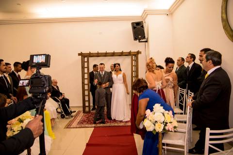casamento, fotografo em sao paulo,noivo,making of, casamento em guarulhos, fotografo marco aurelio, casamento em sao paulo, luxo, glamour, cerimonia dos noivos, enfim casados,vestido de noiva, familia dos noivos, fostos espontaneas'