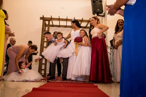 casamento, fotografo em sao paulo,noivo,making of, casamento em guarulhos, fotografo marco aurelio, casamento em sao paulo, luxo, glamour, cerimonia dos noivos, enfim casados,vestido de noiva, familia dos noivos, fostos espontaneas'