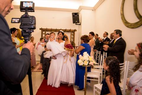 casamento, fotografo em sao paulo,noivo,making of, casamento em guarulhos, fotografo marco aurelio, casamento em sao paulo, luxo, glamour, cerimonia dos noivos, enfim casados,vestido de noiva, familia dos noivos, fostos espontaneas'