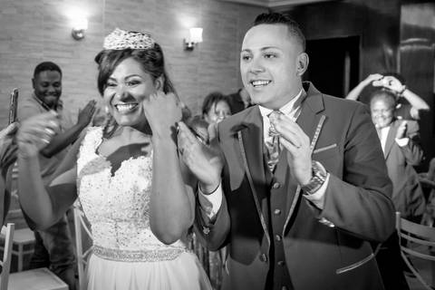 casamento, fotografo em sao paulo,noivo,making of, casamento em guarulhos, fotografo marco aurelio, casamento em sao paulo, luxo, glamour, cerimonia dos noivos, enfim casados,vestido de noiva, traje do noivo, noivos, FESTA DE CASAMENTO EM GARULHOS'