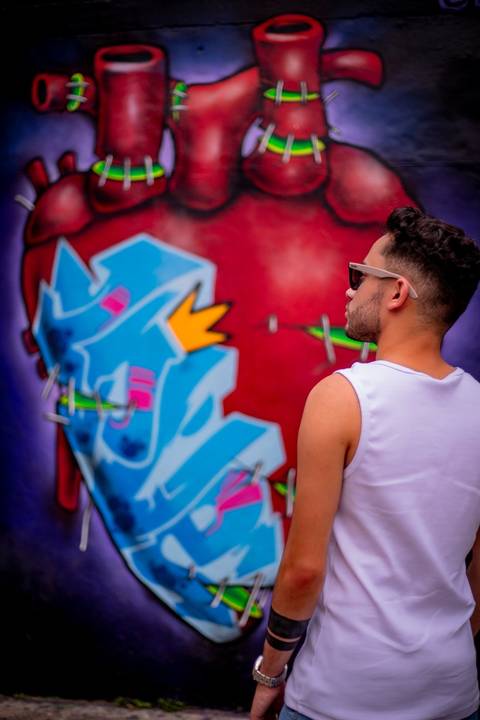 Ensaio Masculino no Beco do Batman em São Paulo, fotografo marco aurelio, fotografo em sao paulo,fotos tumblr, arte, grafite, fotos criativas, ensaio na chuva, moda, fashion, portrait, chic, estiloso, '