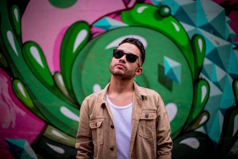 Ensaio Masculino no Beco do Batman em São Paulo, fotografo marco aurelio, fotografo em sao paulo,fotos tumblr, arte, grafite, fotos criativas, ensaio na chuva, moda, fashion, portrait, chic, estiloso, '